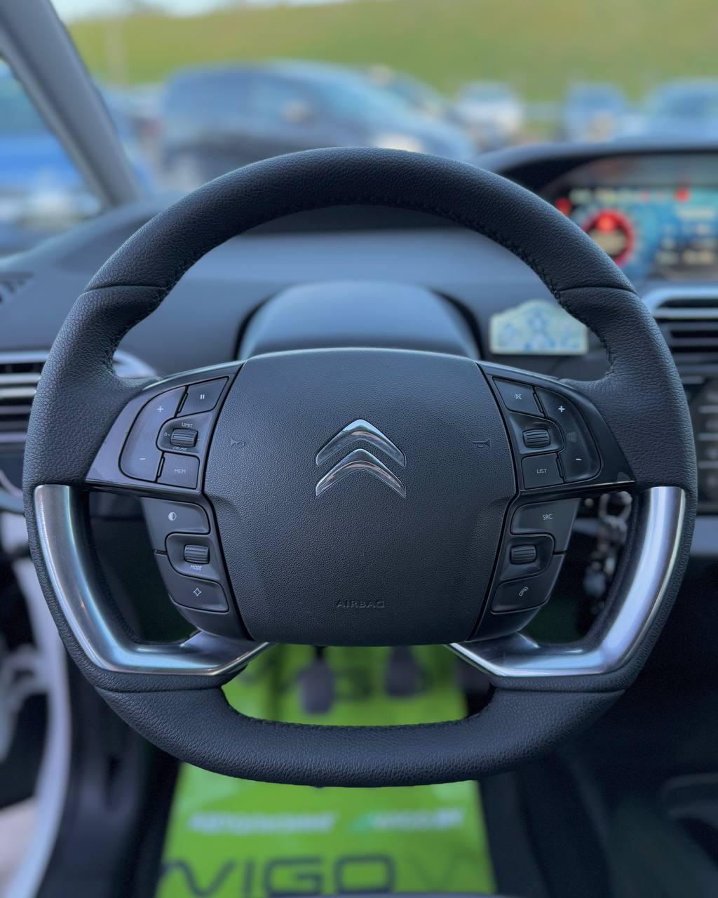 Citroen C4 Grand Picasso II , 2015 г., механика, дизель - фото 13