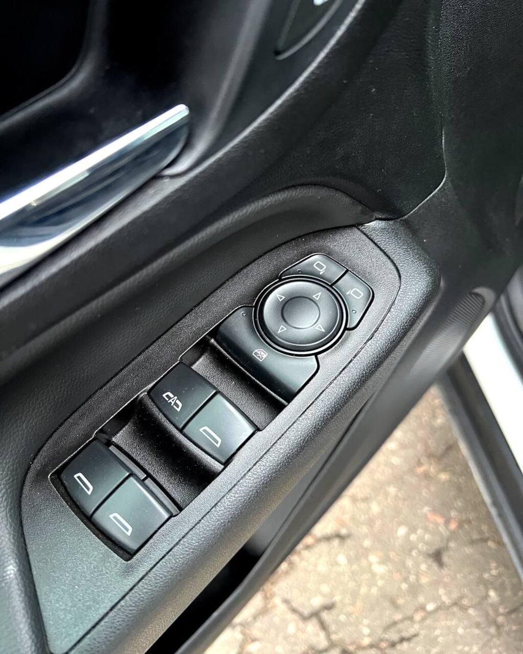 Chevrolet Equinox III , 2021 г., автомат, бензин - фото 18