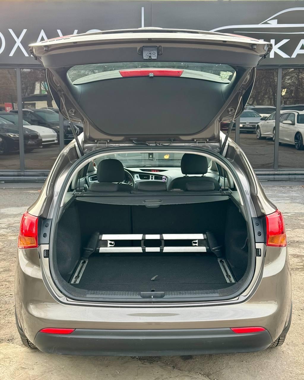 Kia Cee'd II , 2013 г., механика, бензин - фото 12