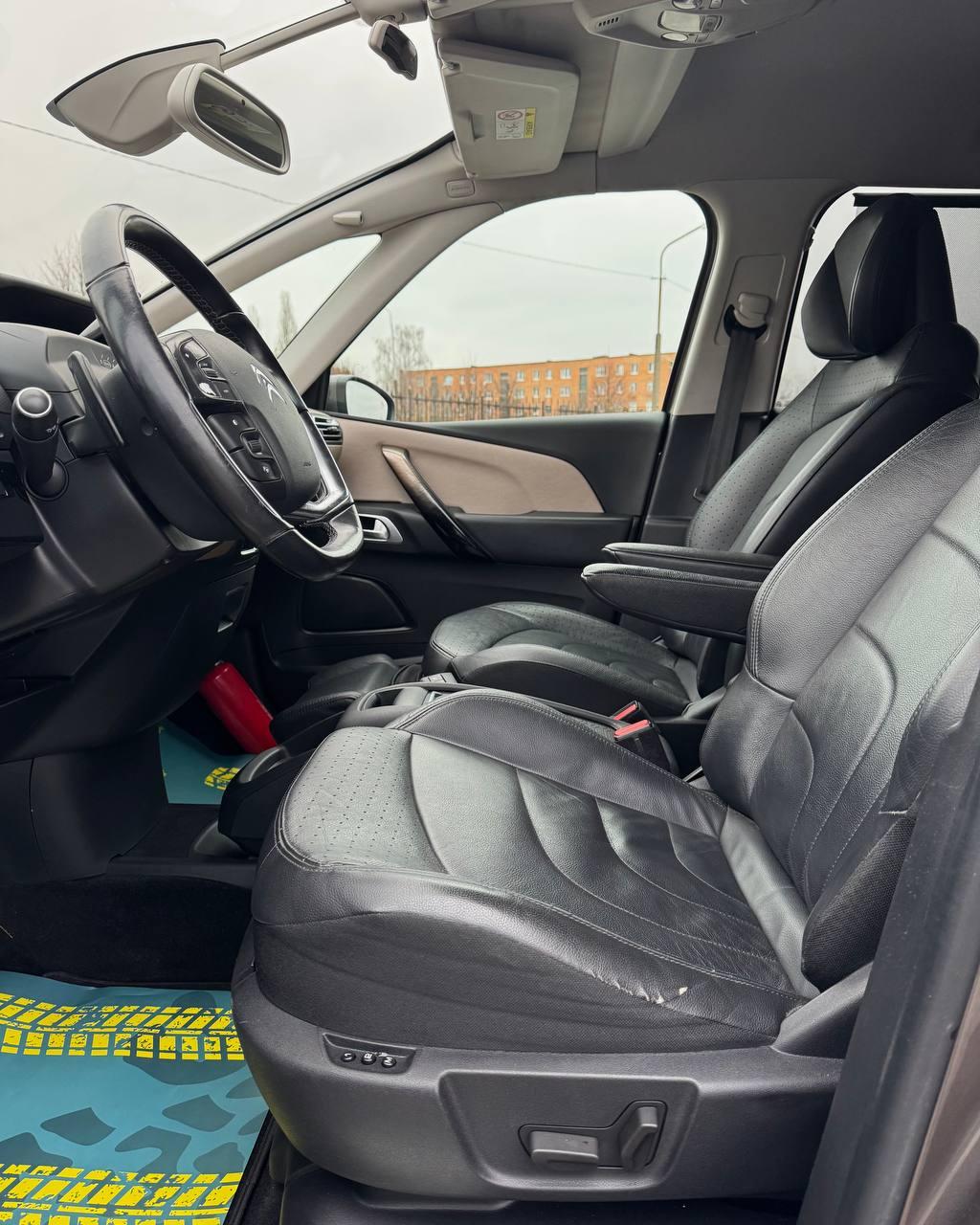 Citroen C4 Grand Picasso II , 2015 г., автомат, дизель - фото 10