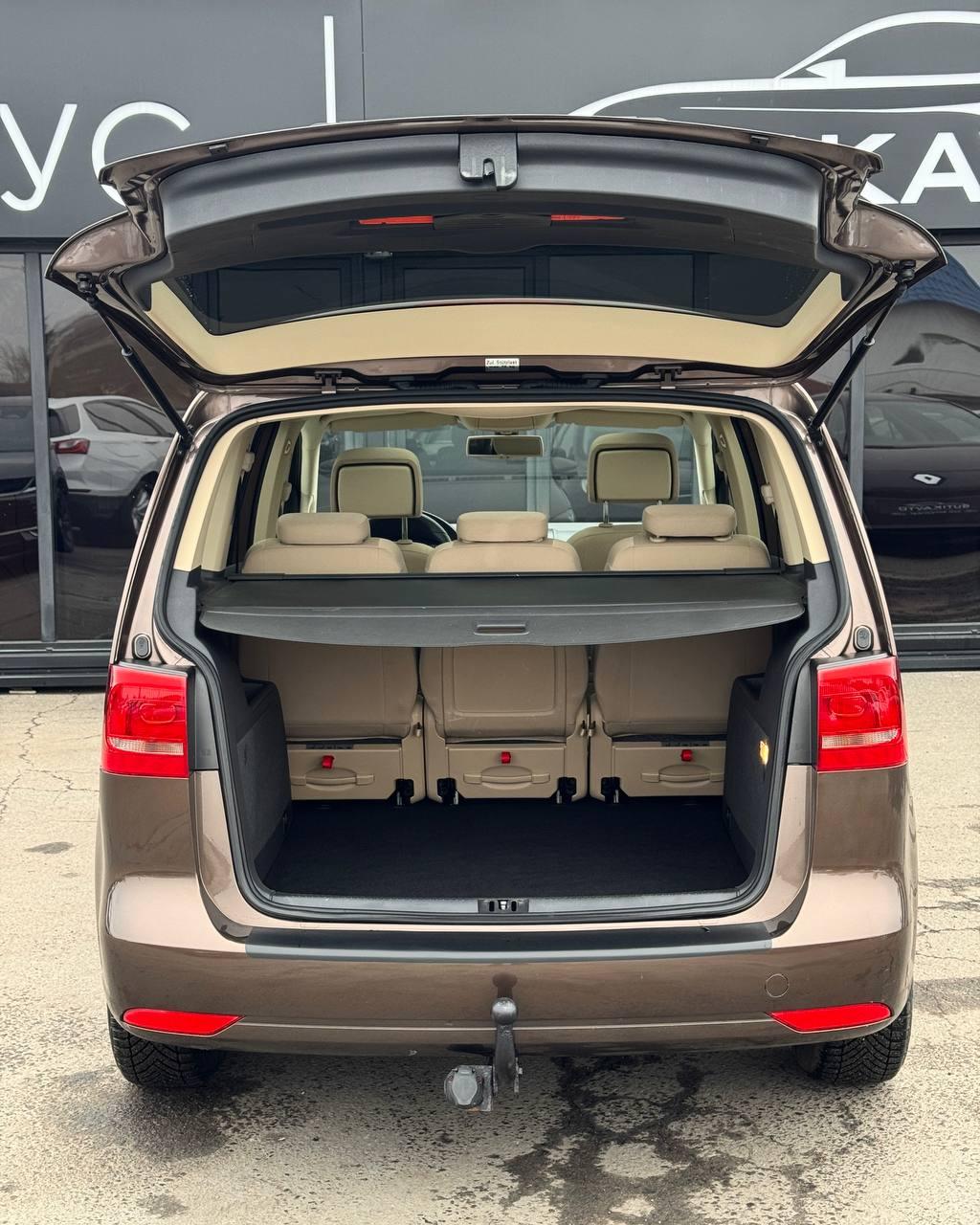 Volkswagen Touran I · 2-й рестайлинг , 2013 г., робот, дизель - фото 14