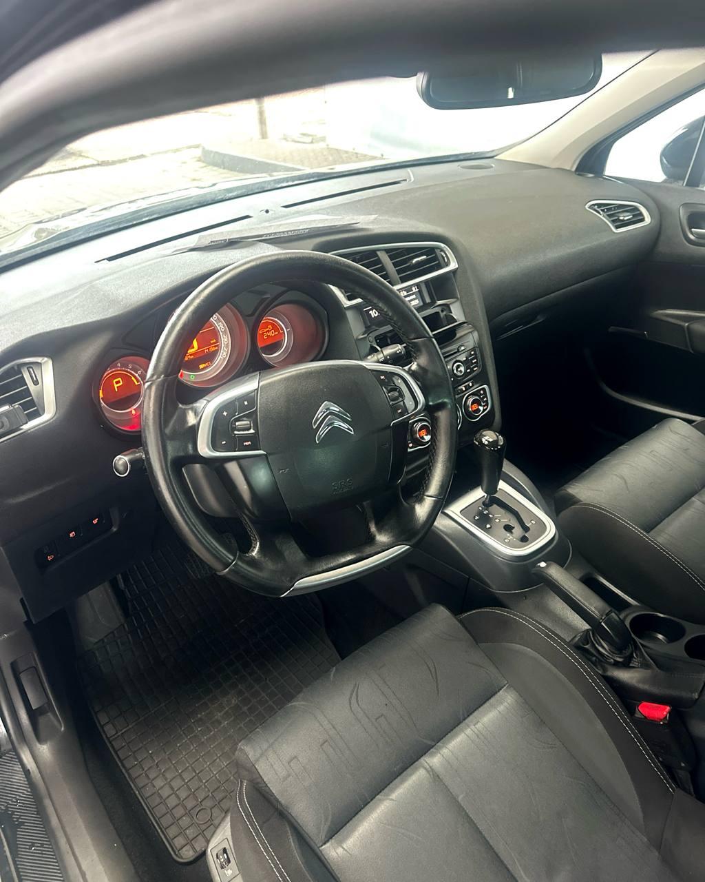 Citroen C4 II , 2012 г., автомат, бензин - фото 12