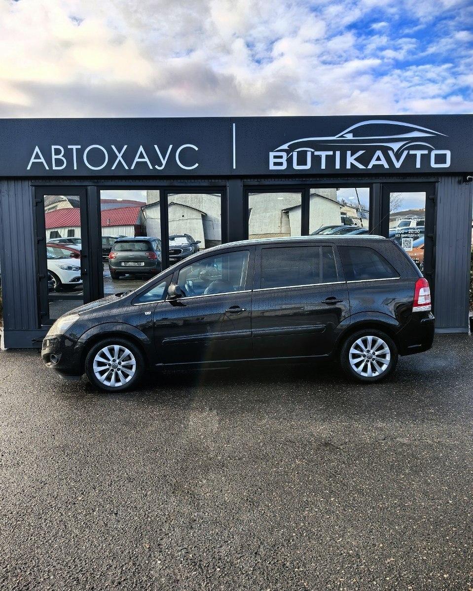 Opel Zafira B · Рестайлинг , 2014 г., механика, дизель - фото 8