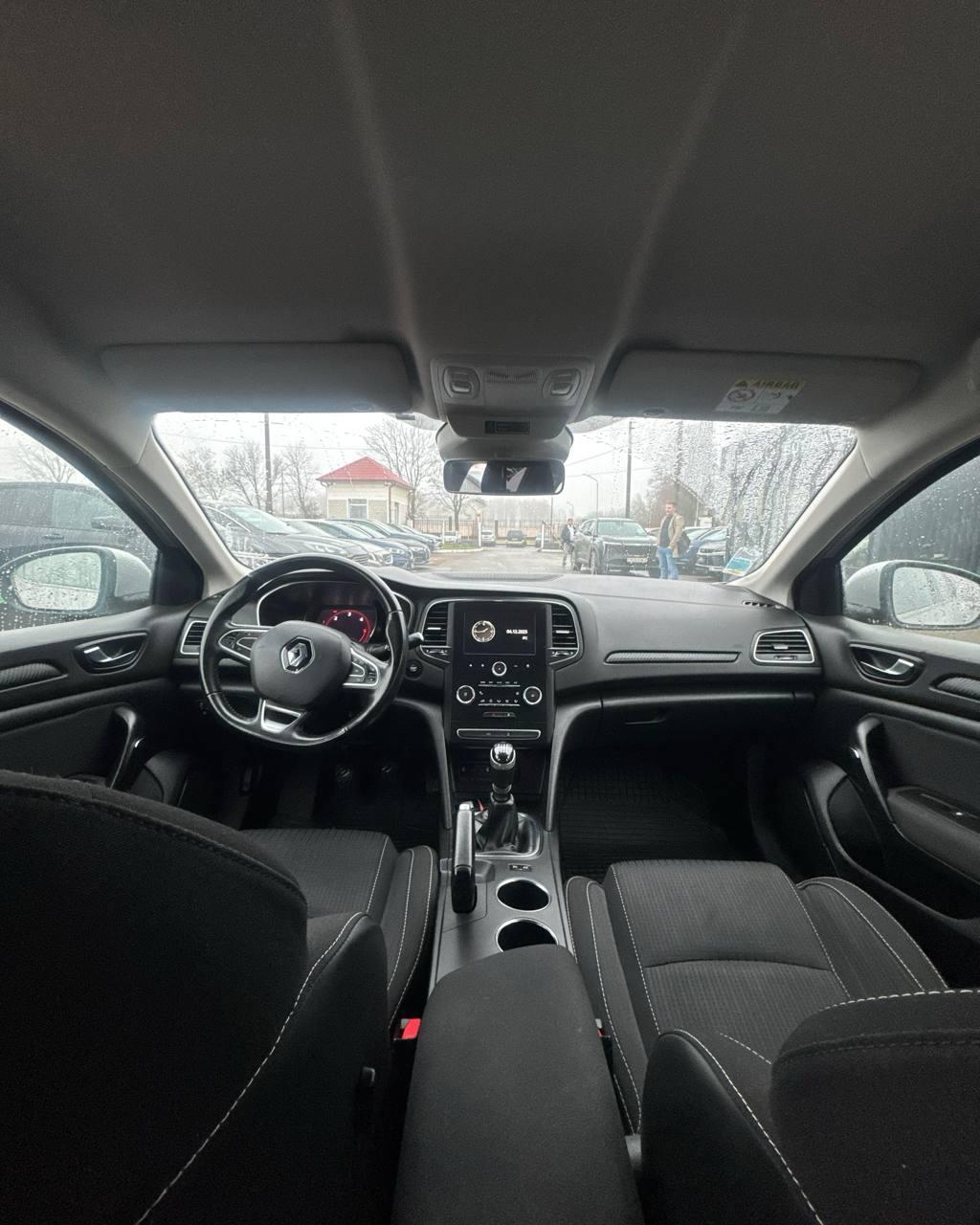 Renault Megane IV , 2019 г., механика, дизель - фото 9