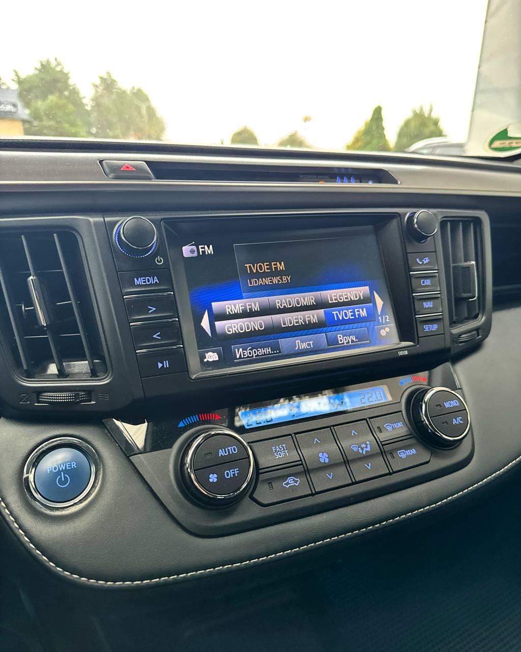 Toyota RAV4 IV (XA40) · Рестайлинг , 2018 г., автомат, бензин - фото 13