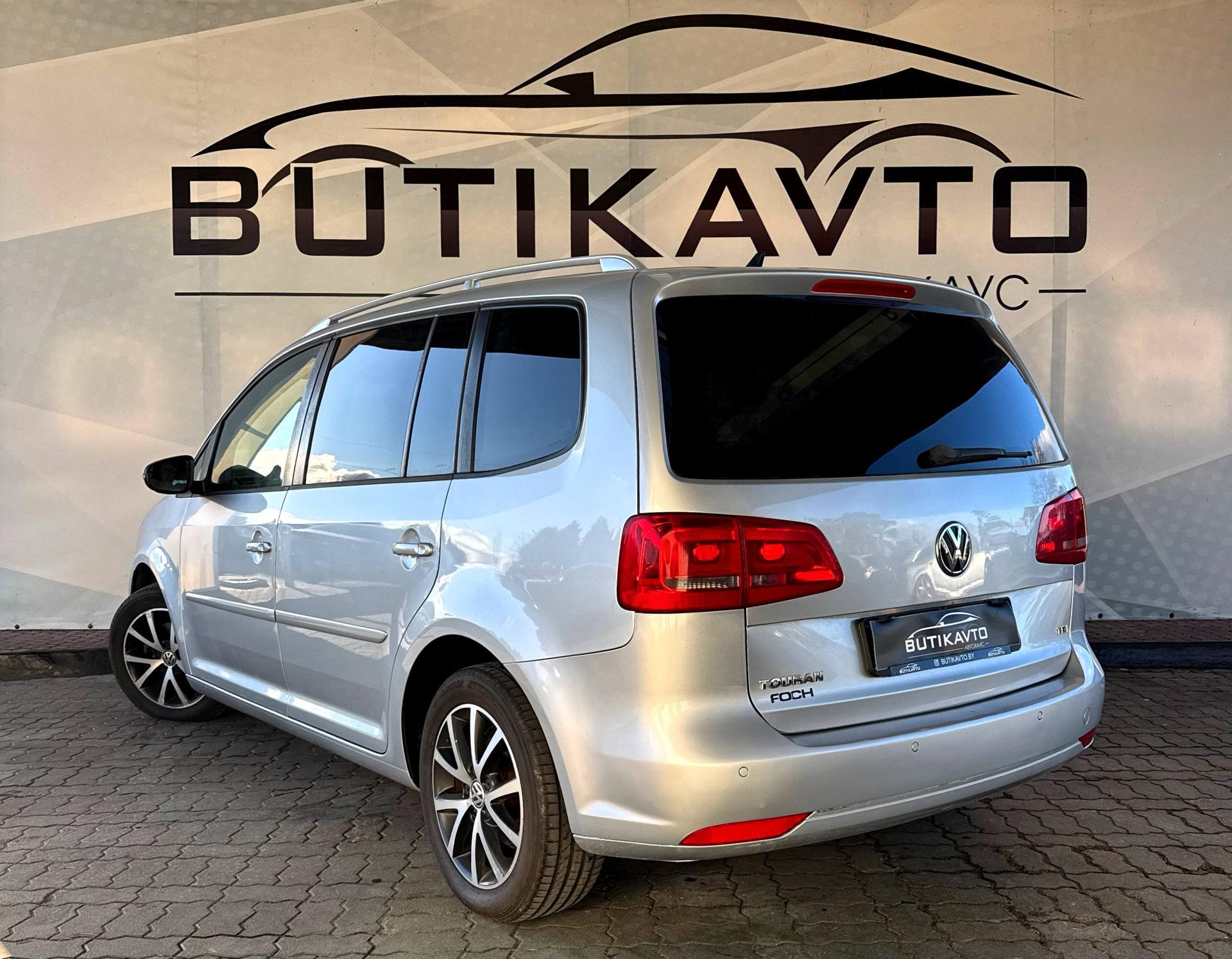 Volkswagen Touran I · 2-й рестайлинг , 2011 г., механика, дизель - фото 5