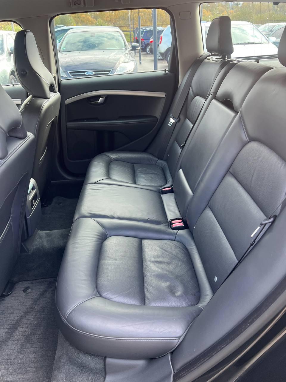 Volvo V70 III · Рестайлинг , 2013 г., робот, дизель  - фото 14