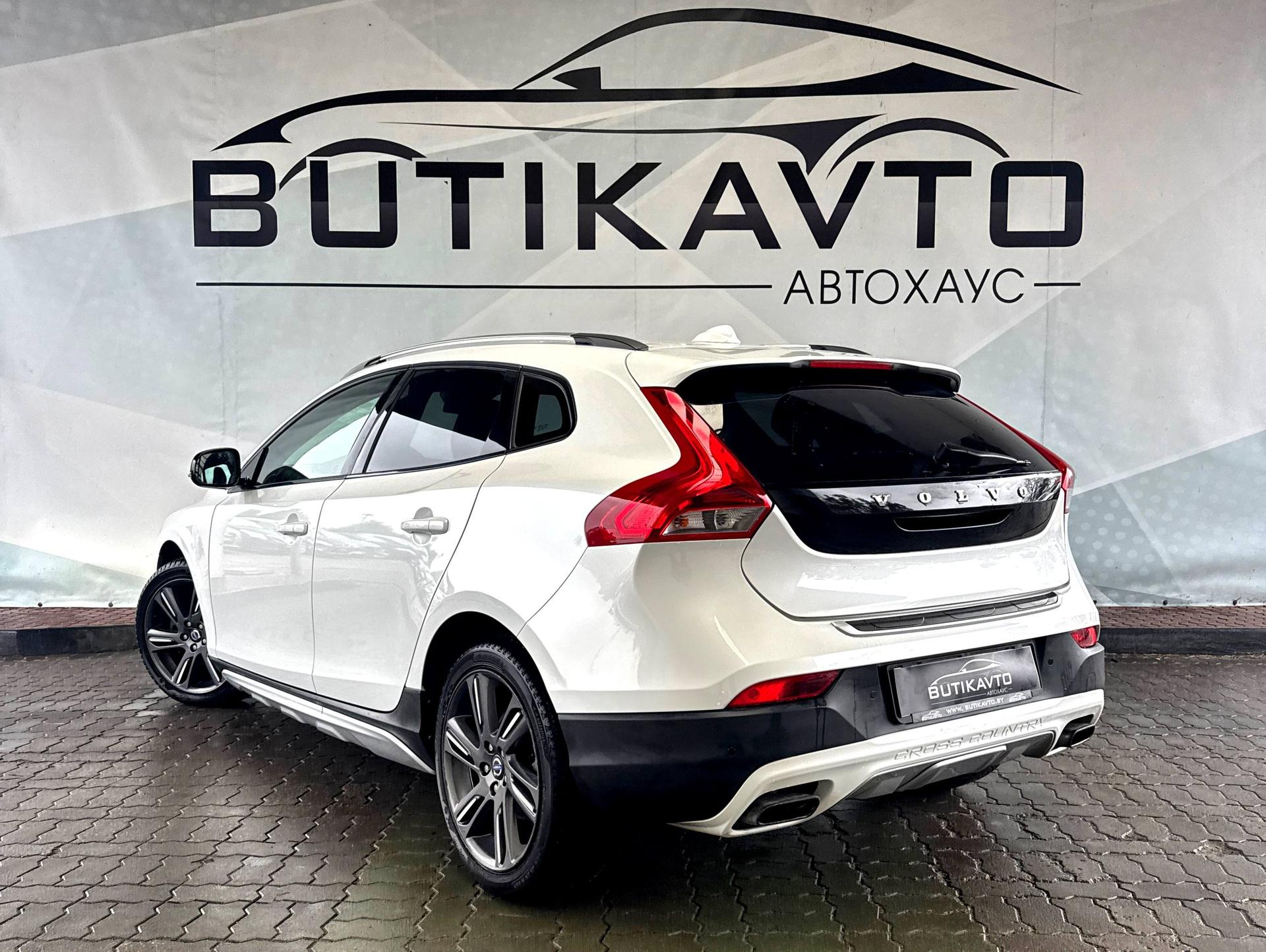 Volvo V40 Cross Country I , 2014 г., механика, дизель - фото 5