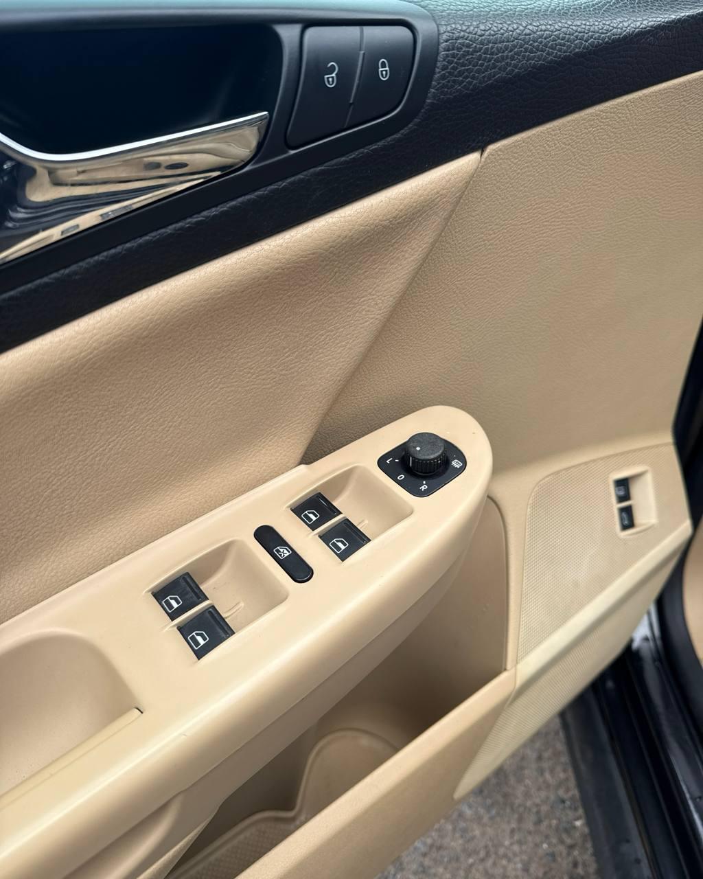 Volkswagen Passat B6 , 2007 г., робот, дизель - фото 15