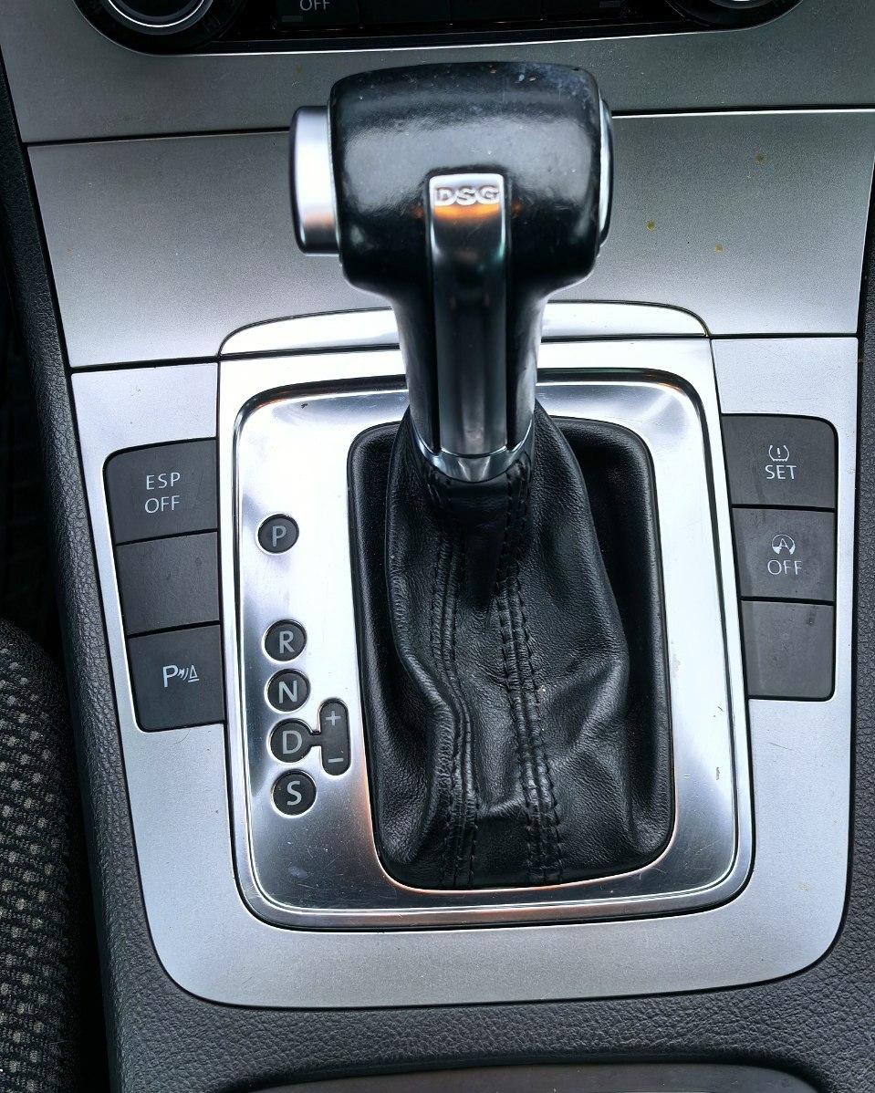 Volkswagen Passat B6 , 2010 г., робот, бензин - фото 15