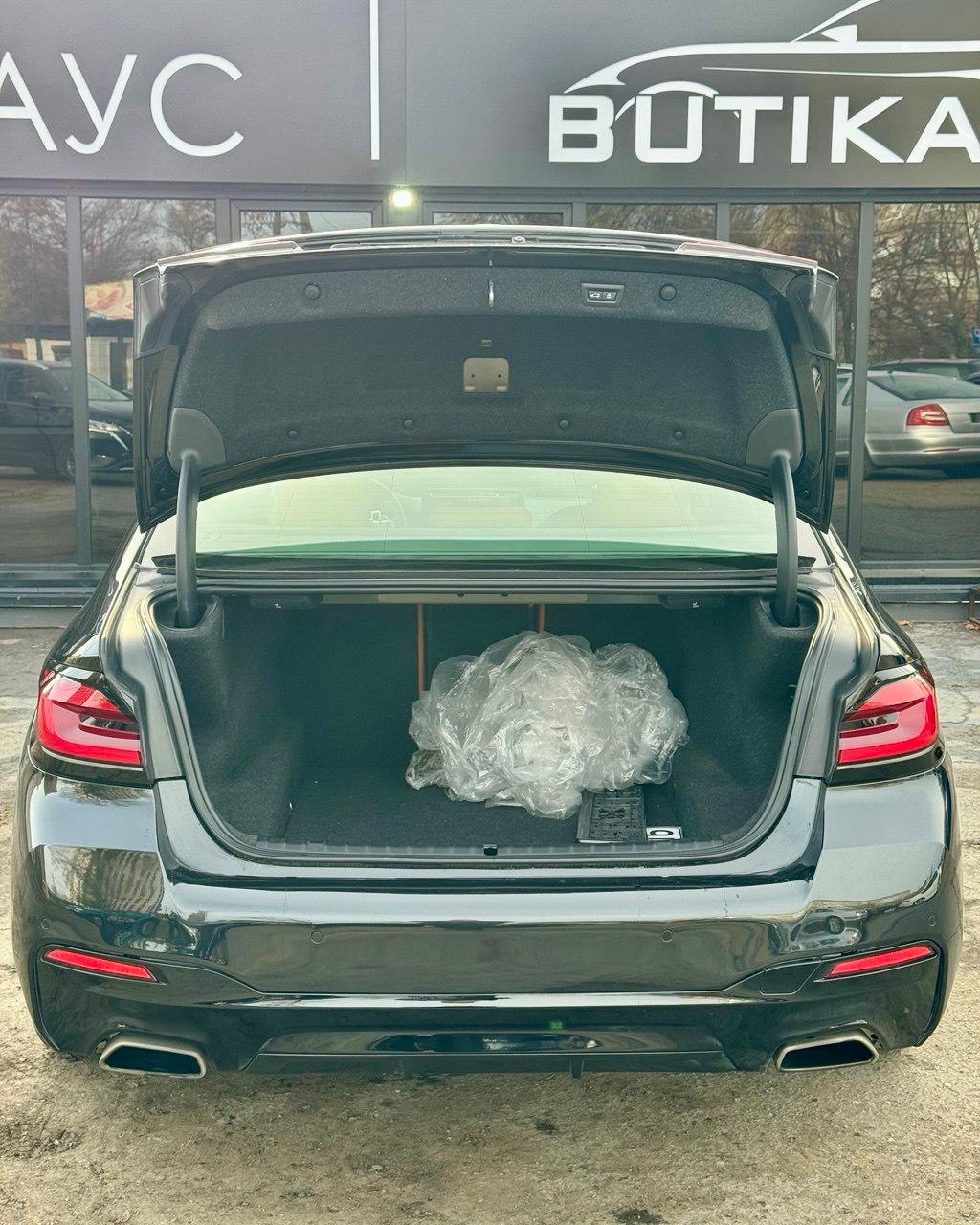 BMW 5 серия G30 G31 · Рестайлинг , 2021 г., автомат, бензин - фото 12