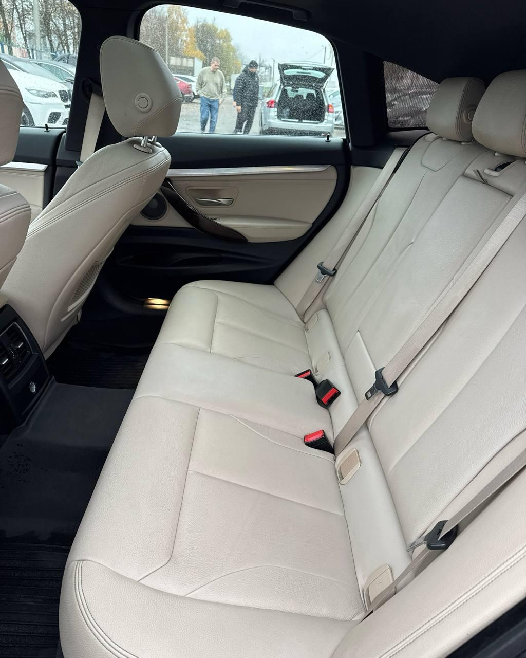 BMW 3 серия F34 (GT) · Рестайлинг , 2016 г., автомат, бензин  - фото 12