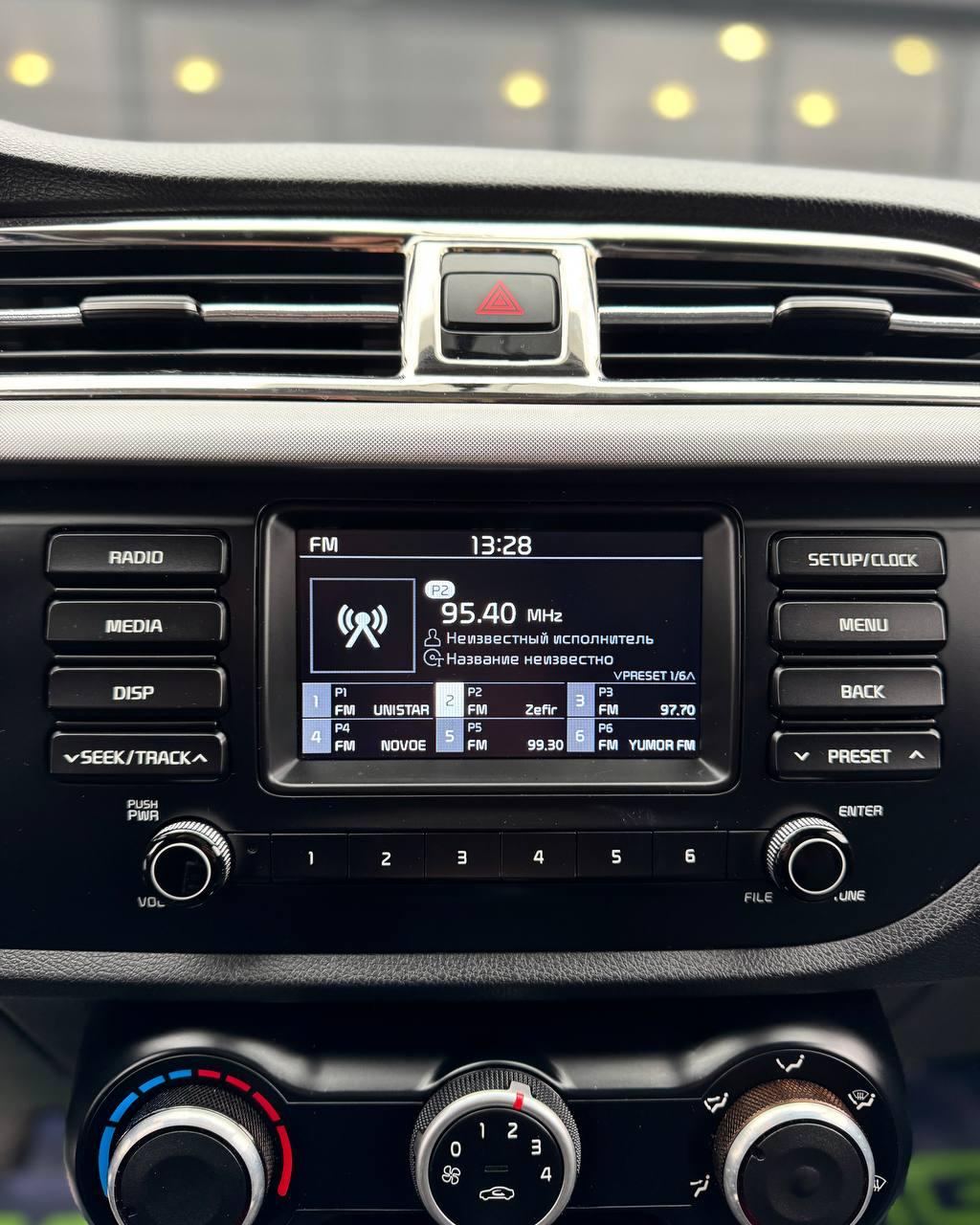 Kia Rio IV , 2019 г., механика, бензин - фото 16