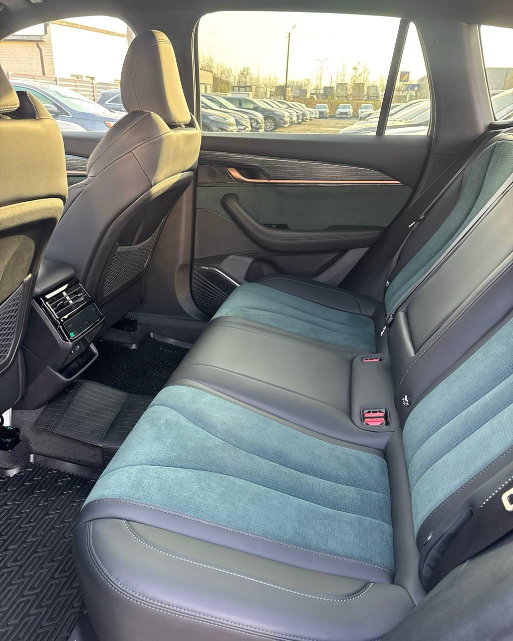 Geely Monjaro I , 2023 г., автомат, бензин - фото 9