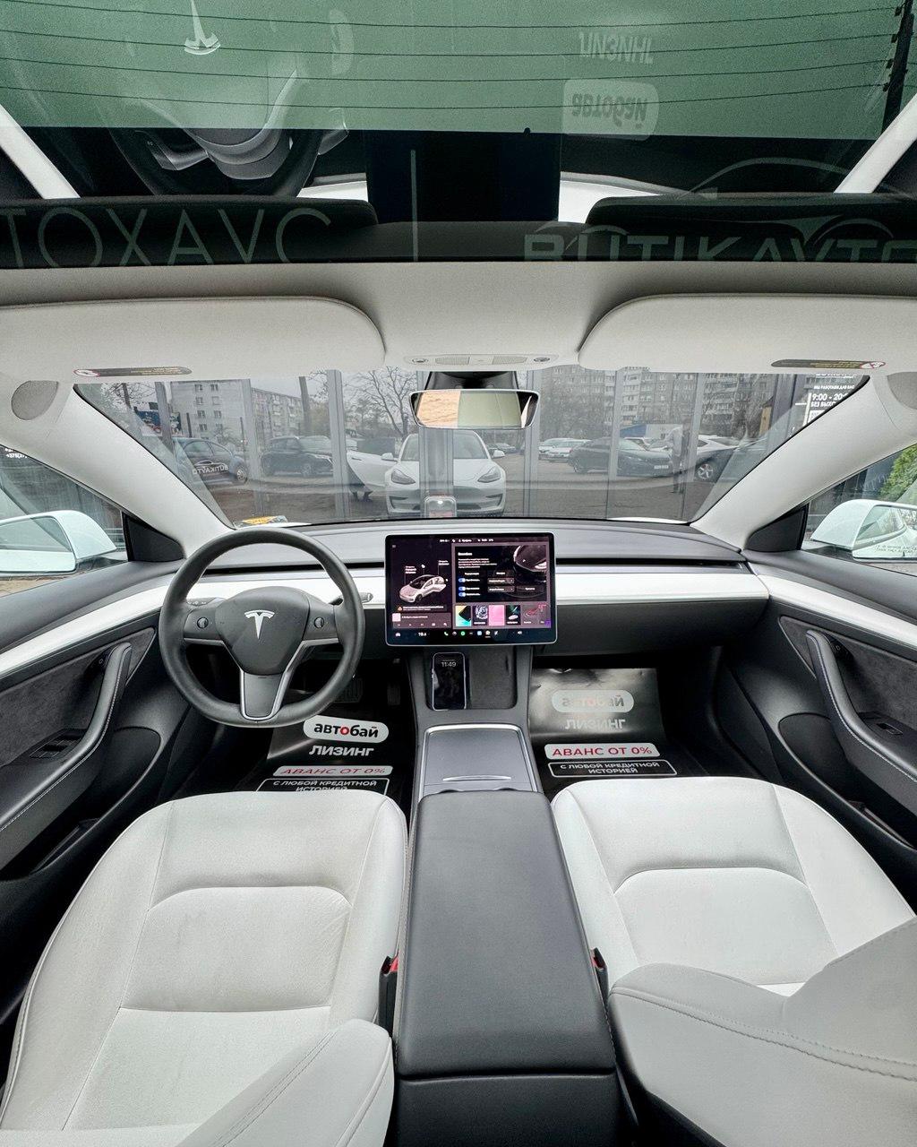 Tesla Model 3 I · Рестайлинг , 2022 г., автомат, электро - фото 9