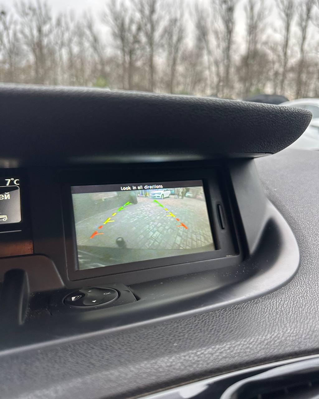 Renault Grand Scenic III · 2-й рестайлинг , 2013 г., механика, дизель - фото 11