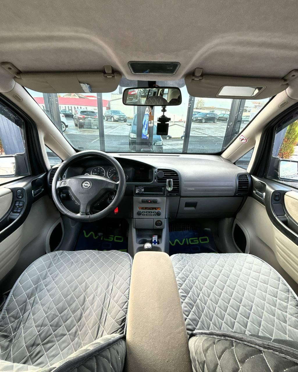 Opel Zafira A · Рестайлинг , 2003 г., механика, дизель  - фото 9