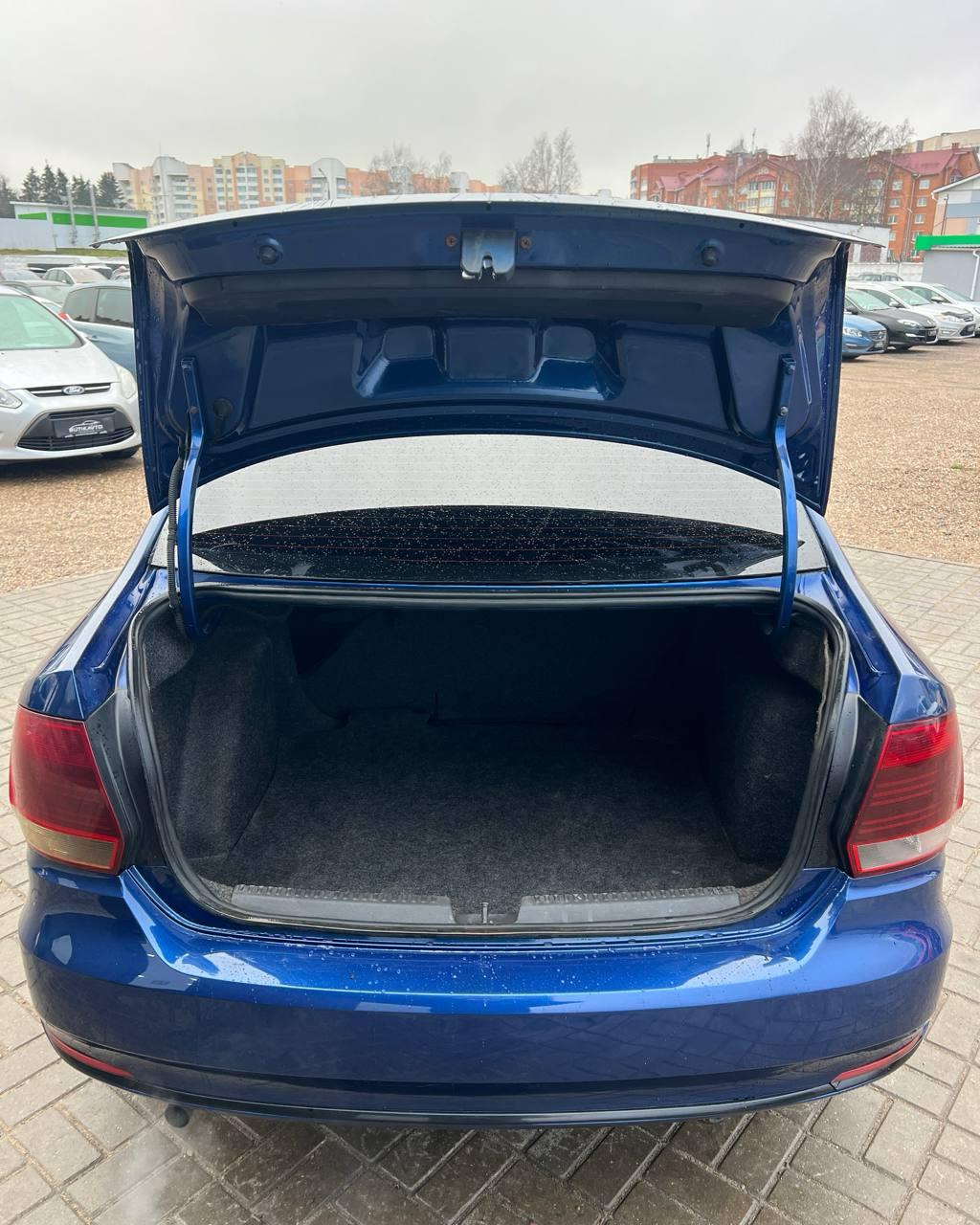 Volkswagen Polo Sedan I · Рестайлинг , 2020 г., механика, бензин - фото 16