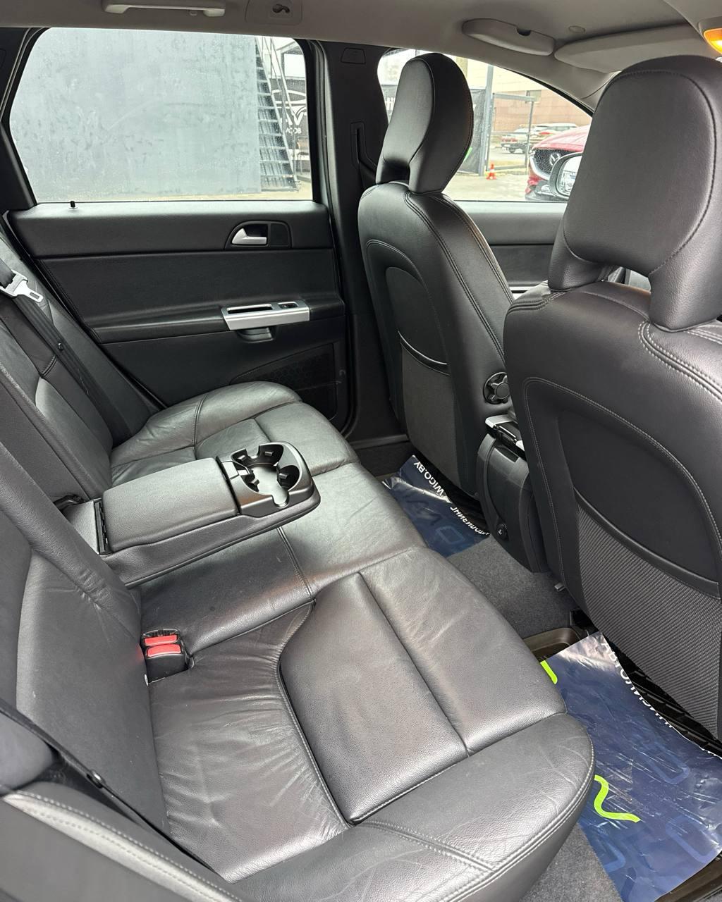 Volvo V50 I · 2-й рестайлинг , 2011 г., механика, дизель - фото 11