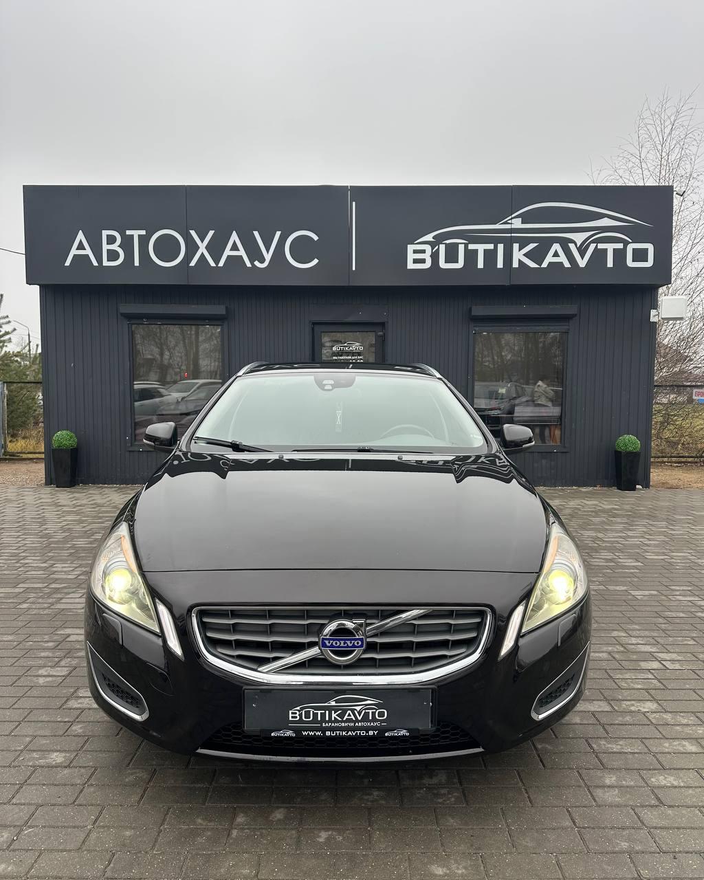 Volvo V60 I , 2011 г., механика, дизель - фото 2