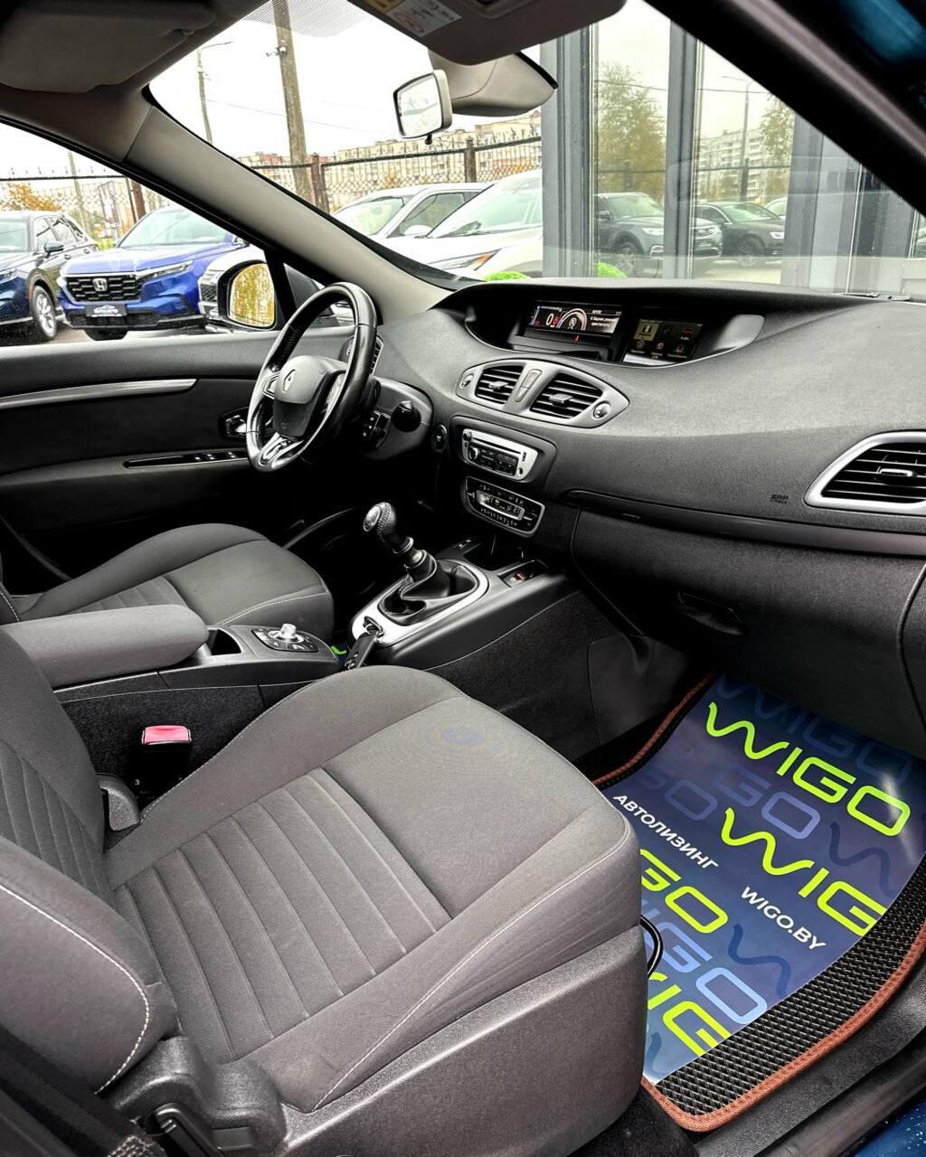 Renault Grand Scenic III · 2-й рестайлинг , 2016 г., механика, дизель  - фото 11