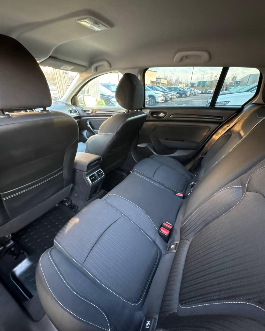 Renault Megane IV , 2019 г., механика, дизель - фото 9