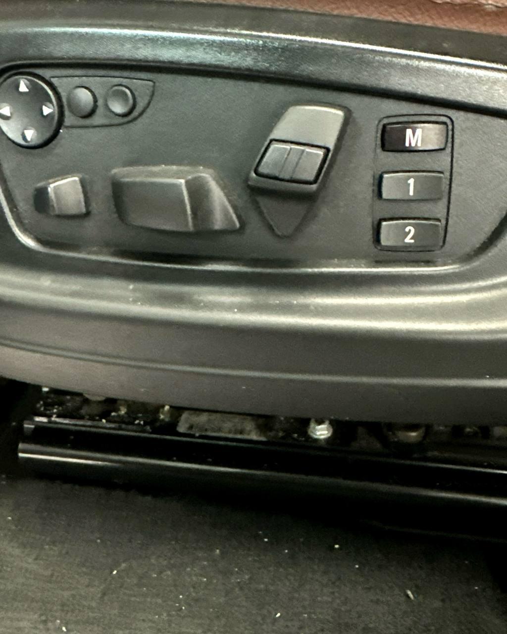 BMW X5 E70 · Рестайлинг , 2010 г., автомат, дизель - фото 15