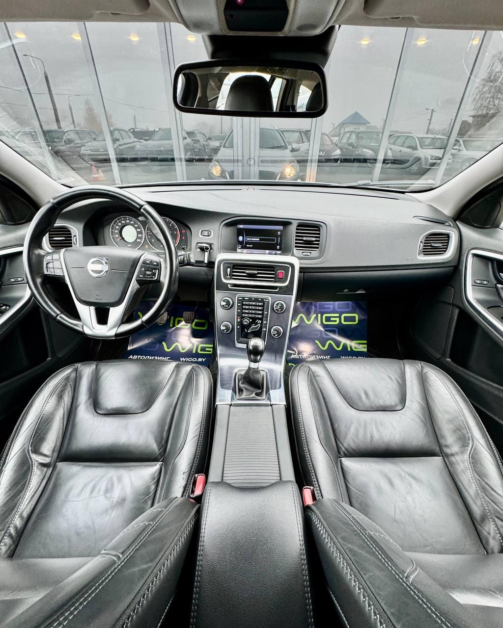 Volvo V60 I , 2012 г., механика, дизель - фото 9