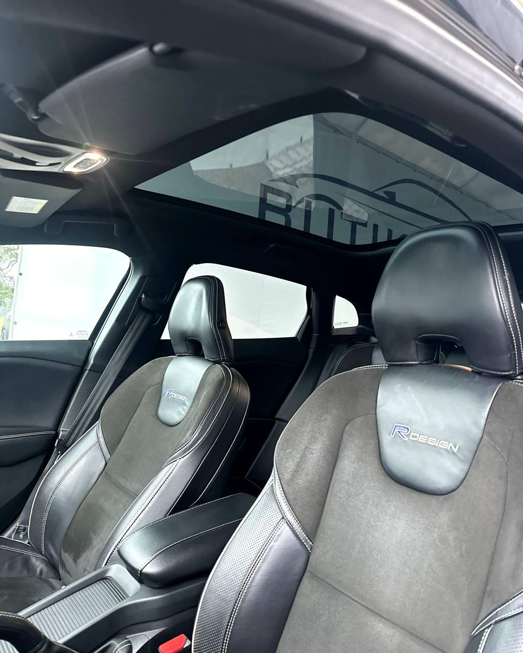 Volvo V40 II , 2013 г., механика, дизель - фото 15