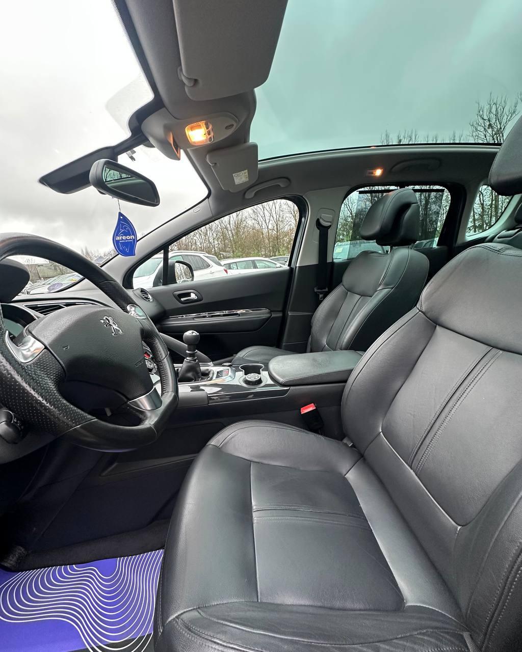 Peugeot 3008 I · Рестайлинг , 2015 г., механика, бензин - фото 7