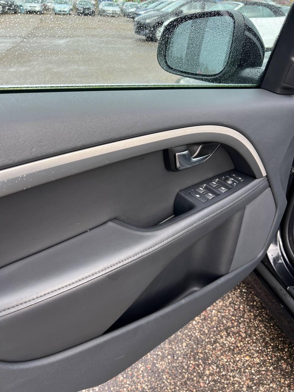 Volvo V70 III · Рестайлинг , 2013 г., робот, дизель  - фото 9