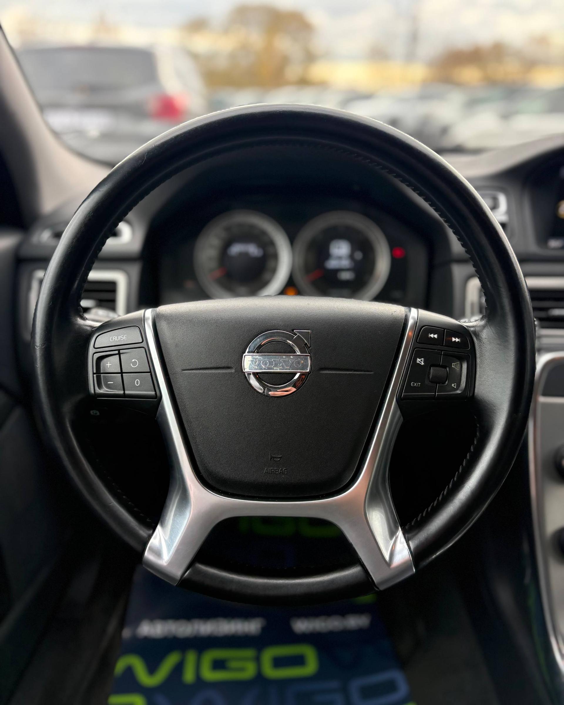 Volvo V70 III , 2011 г., механика, дизель  - фото 15