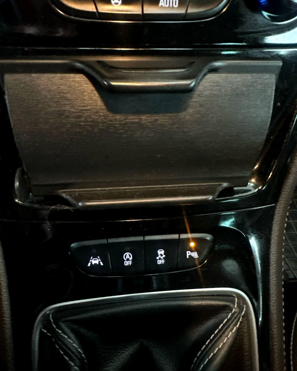 Opel Astra K , 2017 г., механика, дизель - фото 15