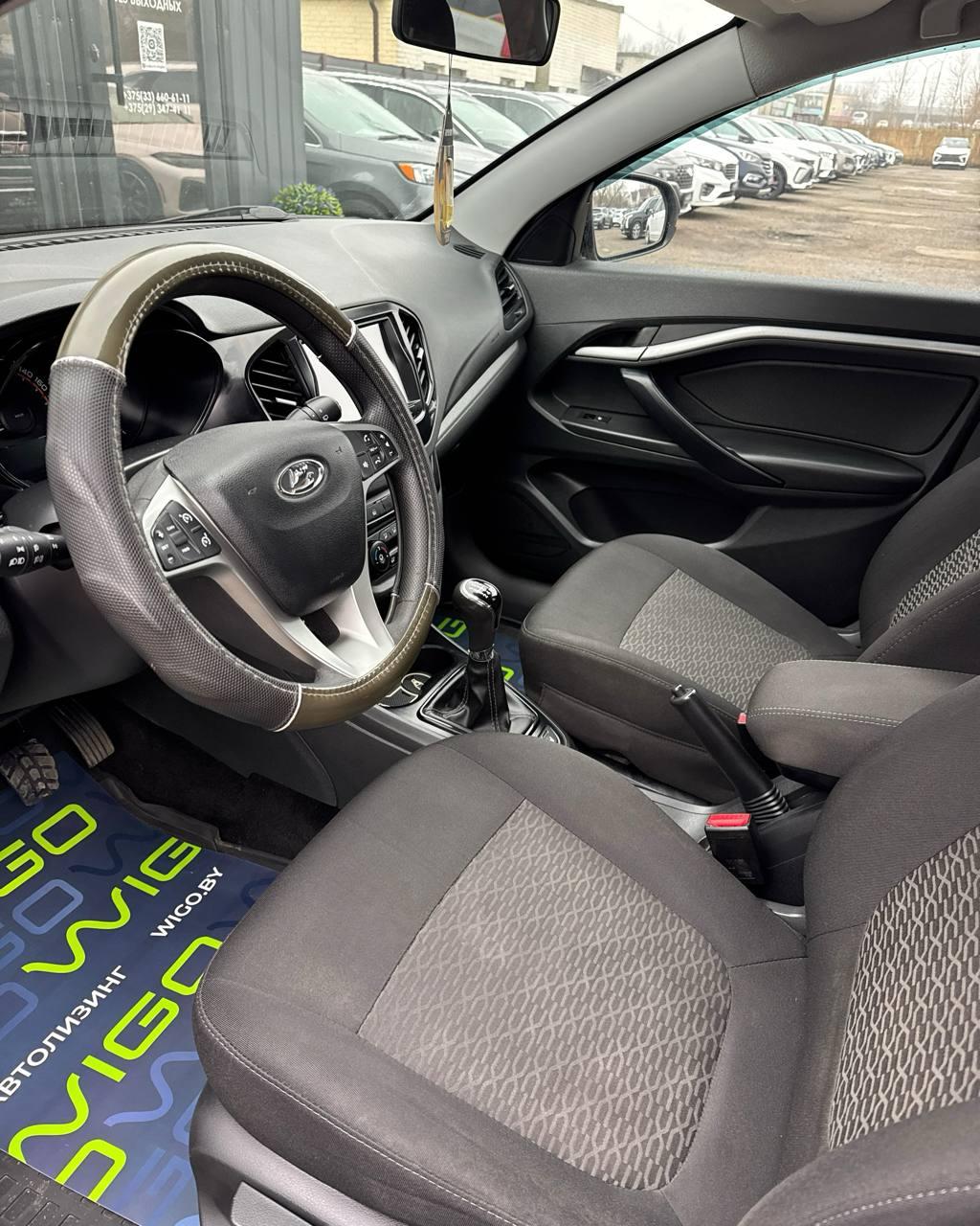 Lada (ВАЗ) Vesta I , 2019 г., механика, бензин - фото 8