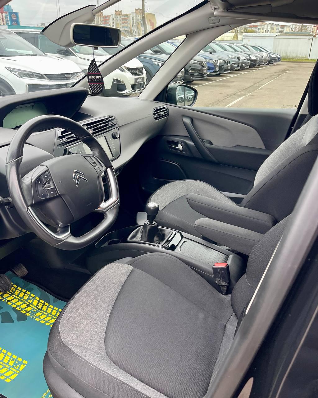 Citroen C4 Grand Picasso II · Рестайлинг , 2018 г., механика, дизель - фото 10