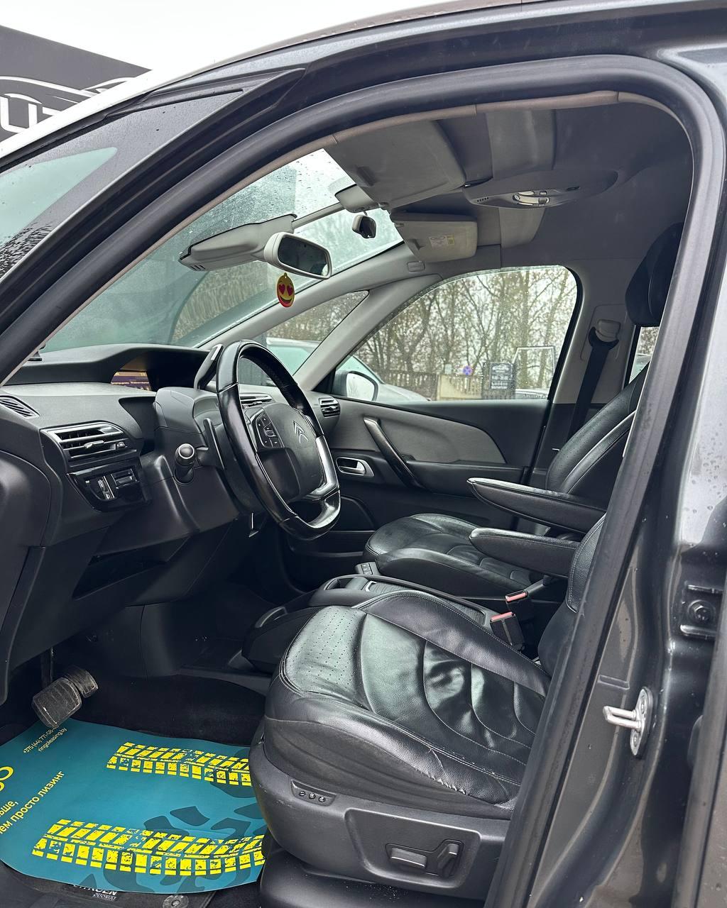 Citroen C4 Grand Picasso II · Рестайлинг , 2016 г., автомат, дизель - фото 7