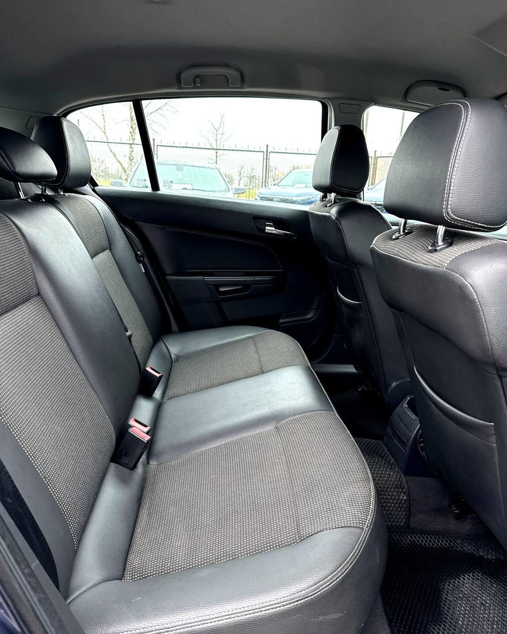 Opel Astra H · Рестайлинг , 2007 г., робот, бензин - фото 13