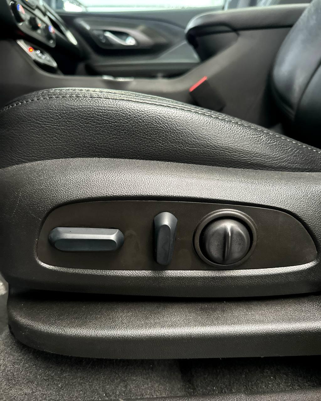 GMC Terrain II · Рестайлинг , 2022 г., автомат, бензин  - фото 12