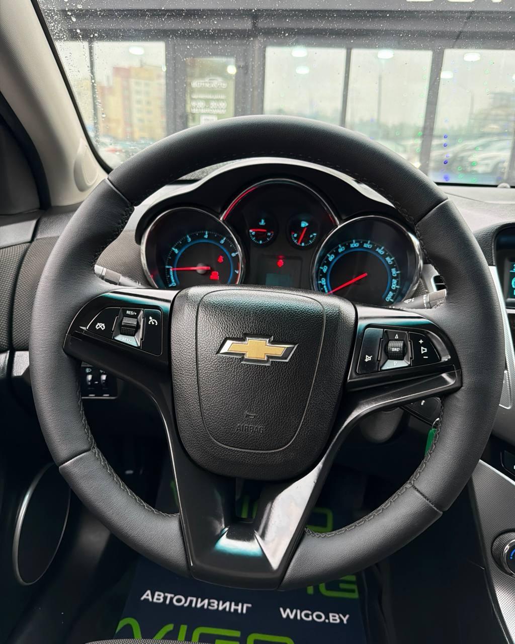 Chevrolet Cruze J300 , 2012 г., механика, бензин - фото 2