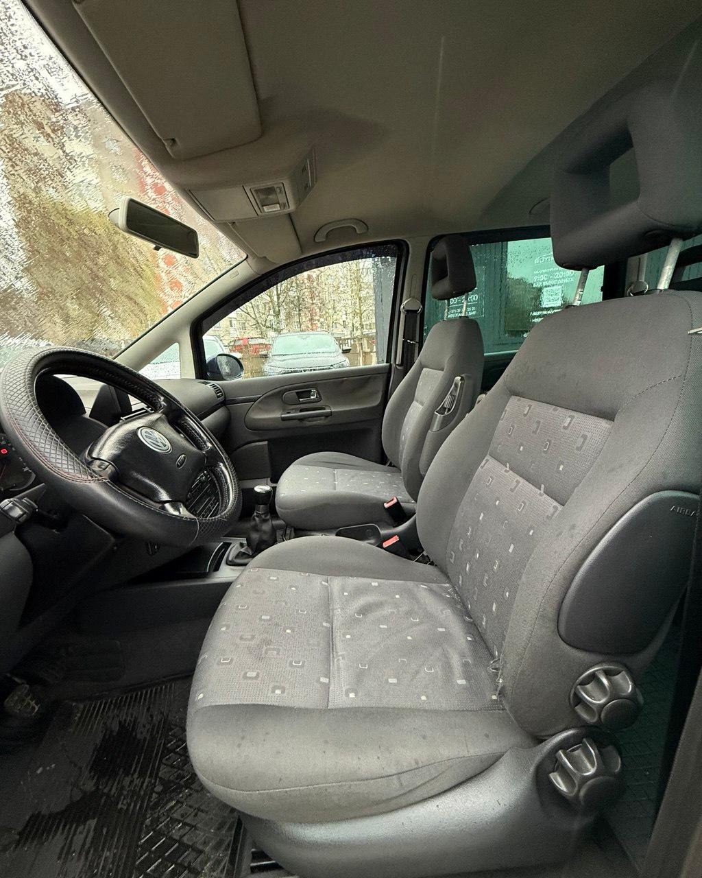 Volkswagen Sharan I · 2-й рестайлинг , 2005 г., механика, дизель - фото 7
