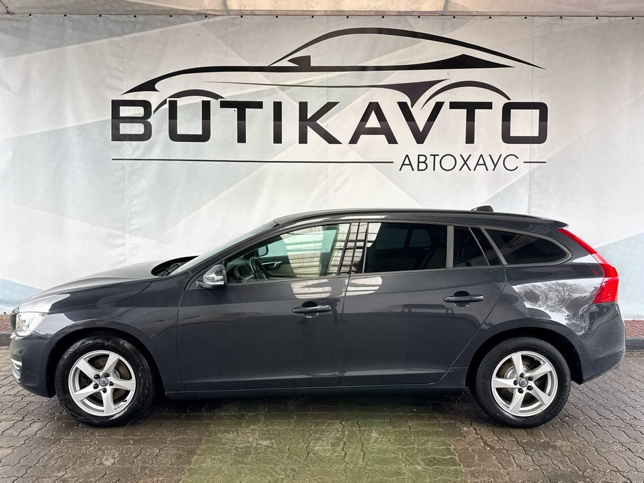 Volvo V60 I · Рестайлинг , 2015 г., механика, дизель - фото 4