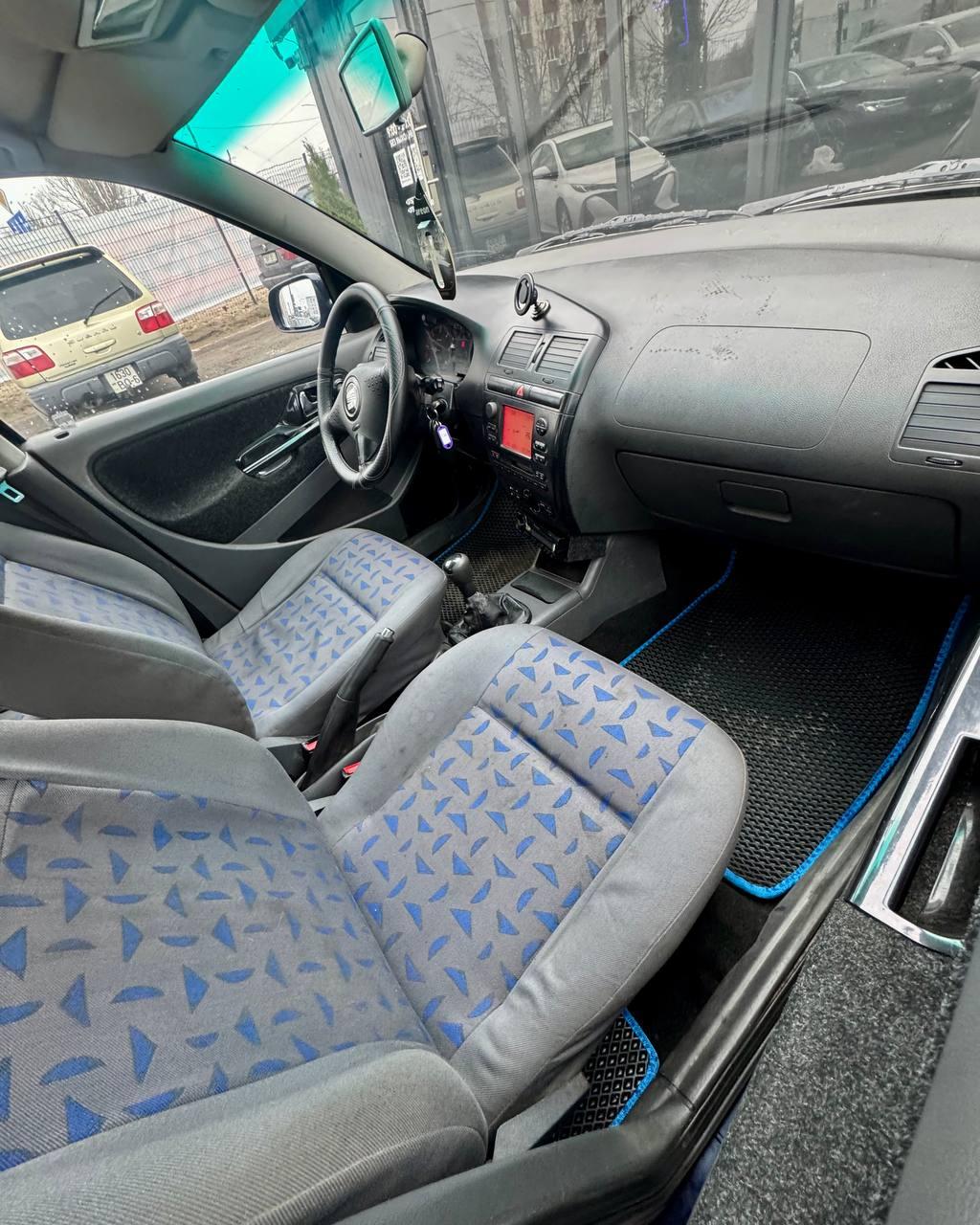 SEAT Cordoba I · Рестайлинг , 2002 г., механика, дизель - фото 14