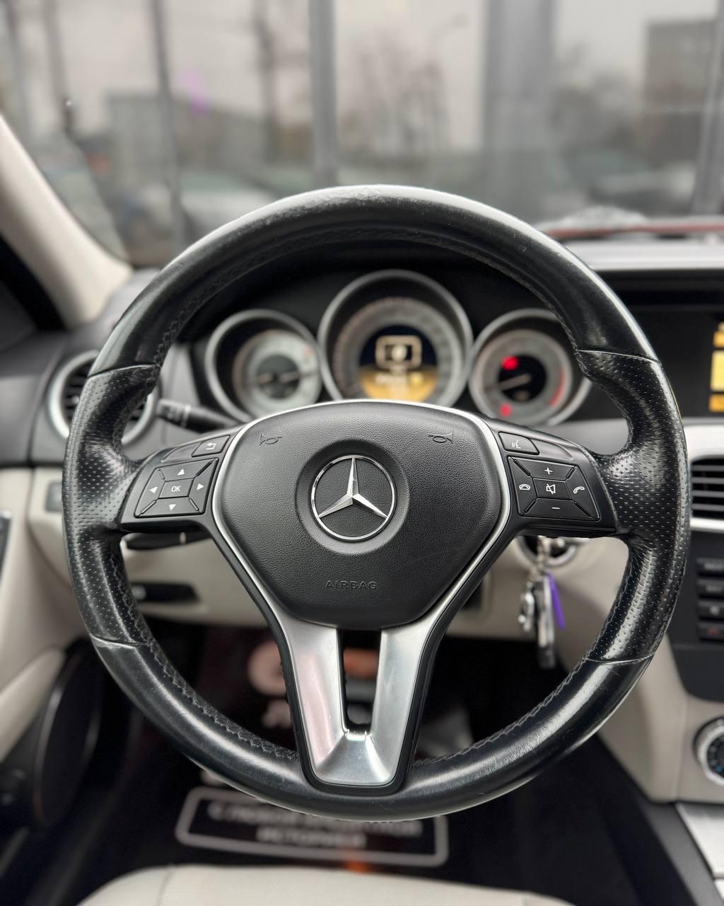 Mercedes-Benz C-Класс W204 S204 · Рестайлинг , 2012 г., автомат, бензин - фото 15