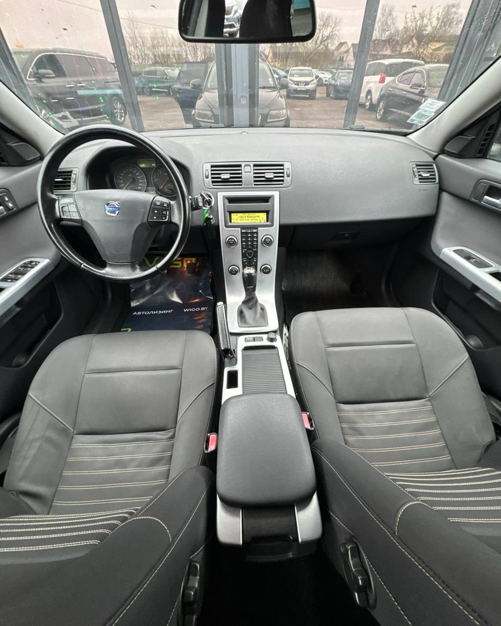 Volvo V50 I · 2-й рестайлинг , 2011 г., механика, дизель - фото 7