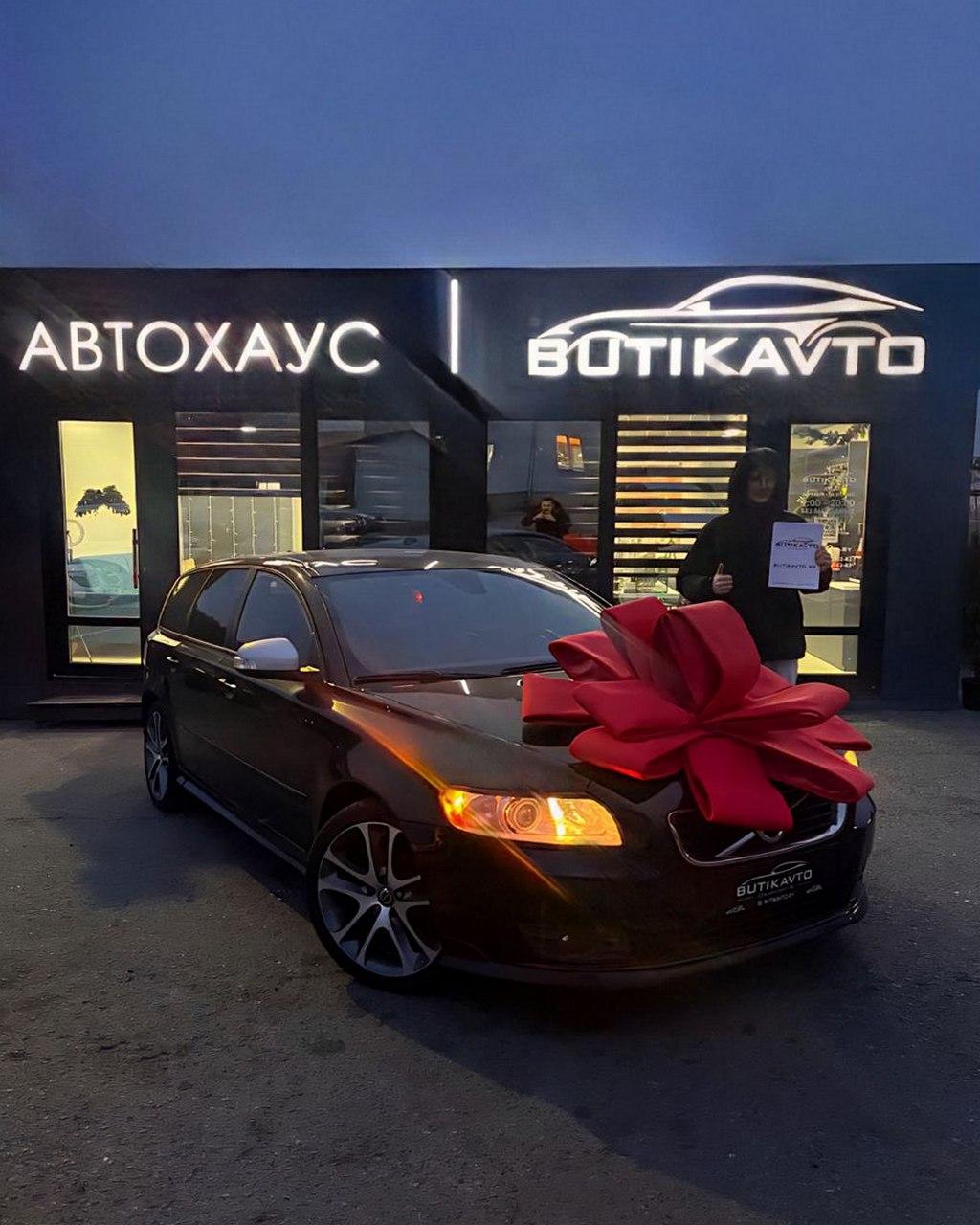 Volvo V50 I · 2-й рестайлинг , 2010 г., механика, дизель