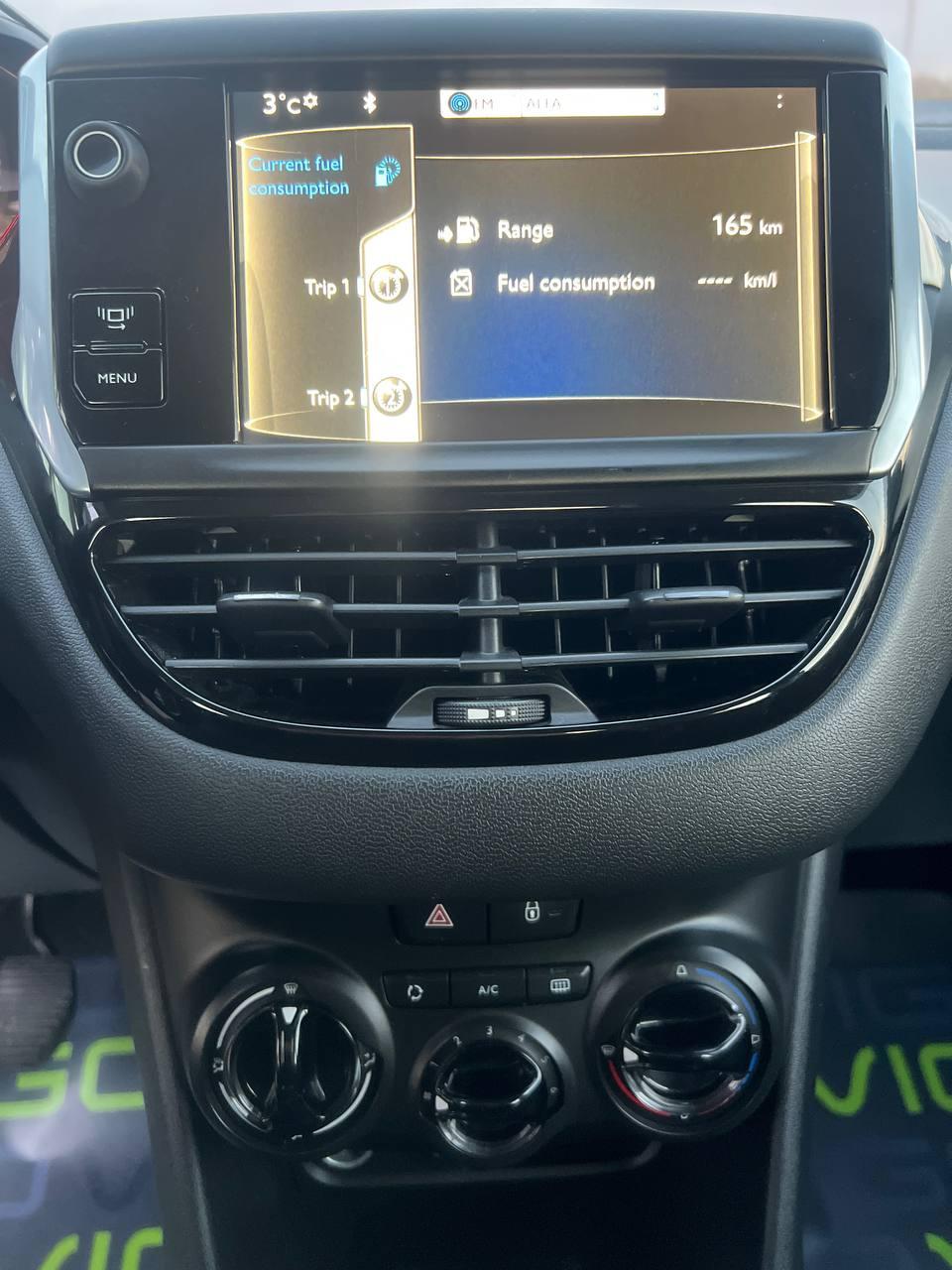 Peugeot 208 I , 2013 г., механика, бензин - фото 11