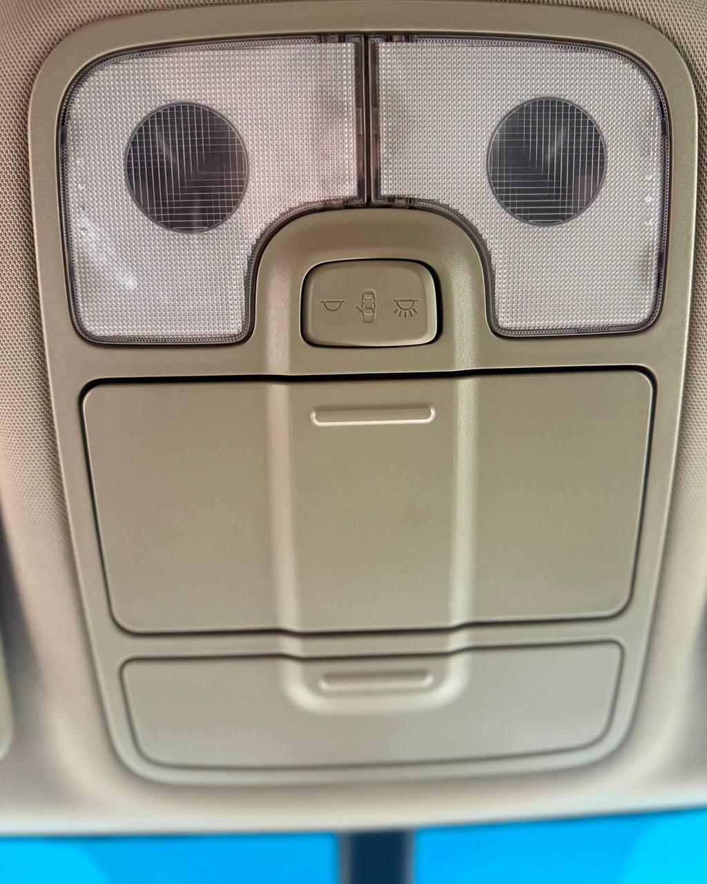 Kia Carens III , 2015 г., механика, дизель - фото 19