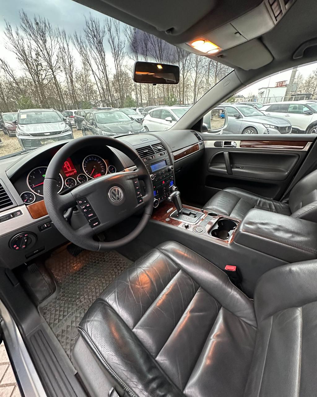 Volkswagen Touareg I · Рестайлинг , 2008 г., автомат, дизель - фото 7