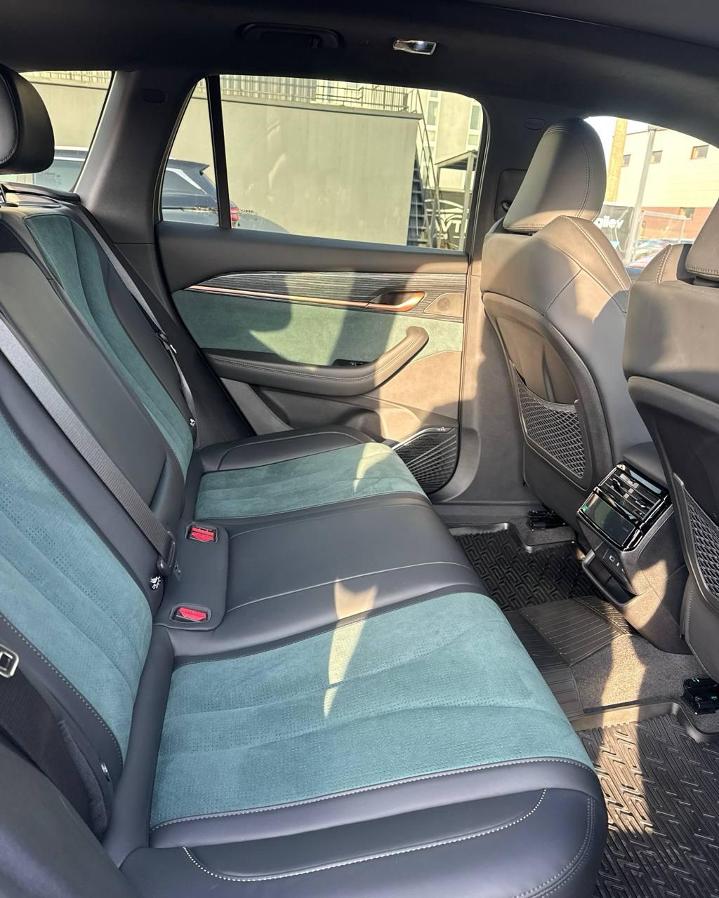 Geely Monjaro I , 2023 г., автомат, бензин - фото 11