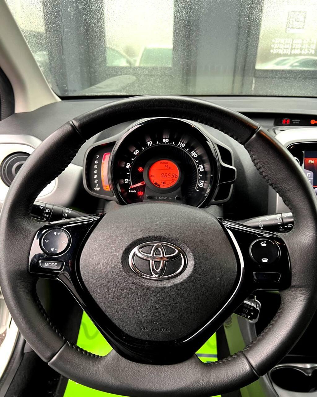 Toyota Aygo II (AB40) · Рестайлинг , 2020 г., механика, бензин - фото 15